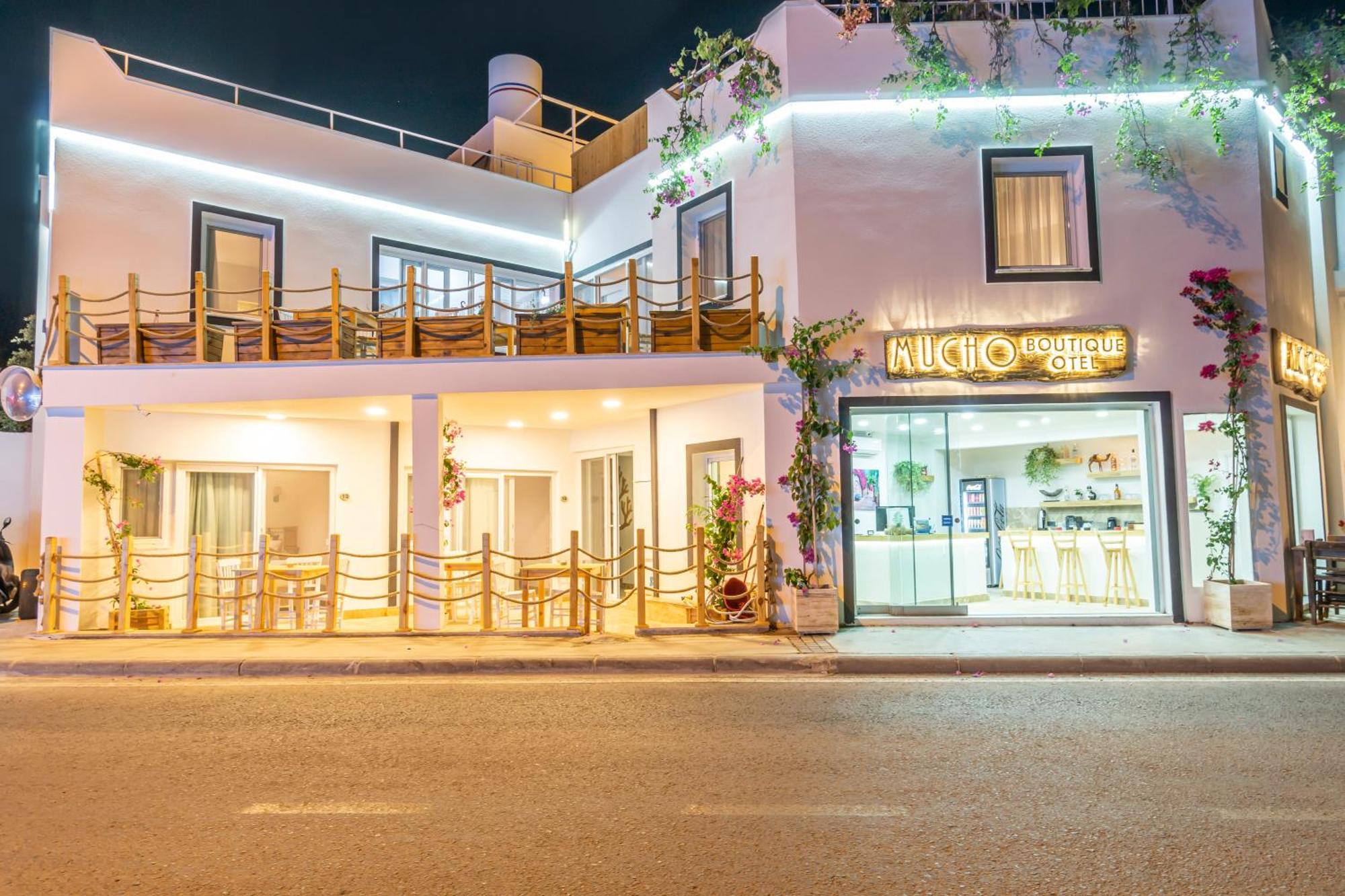 Mucho Boutique Hotel Bodrum ภายนอก รูปภาพ